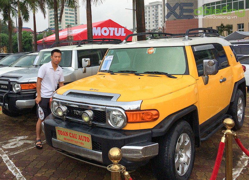 Lần đầu tiên có chợ bán ô tô như bán rau ở Hà Nội - ảnh 7