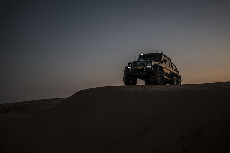 Bộ ảnh đầy cảm xúc của 'chiến binh' Mercedes G63 trên sa mạc - ảnh 2