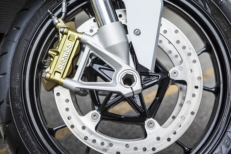 Euro Auto đưa siêu mô tô BMW S1000RR giá hơn 700 triệu đồng về VN - ảnh 4