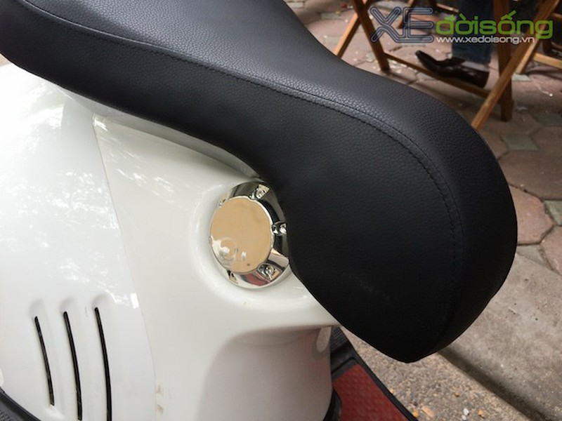 Chi tiết xe điện giá 12 triệu nhái siêu phẩm Vespa 946 - ảnh 10