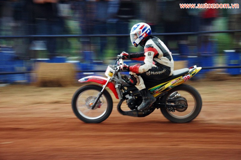 Hình ảnh trở lại sau 18 năm tại Vietnam Motor Cub Prix 2015 - ảnh 6