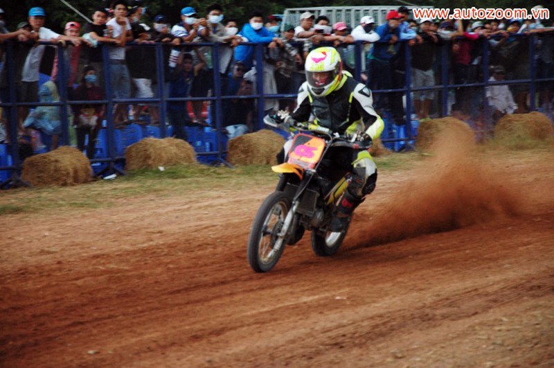 Hình ảnh trở lại sau 18 năm tại Vietnam Motor Cub Prix 2015 - ảnh 8