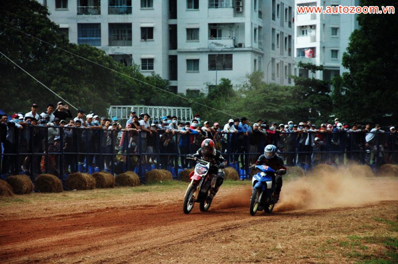 Hình ảnh trở lại sau 18 năm tại Vietnam Motor Cub Prix 2015 - ảnh 9