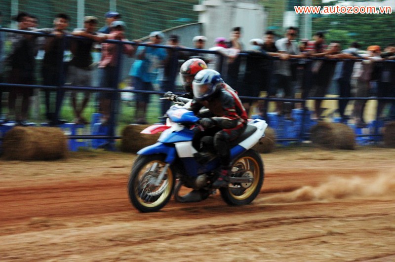 Hình ảnh trở lại sau 18 năm tại Vietnam Motor Cub Prix 2015 - ảnh 10