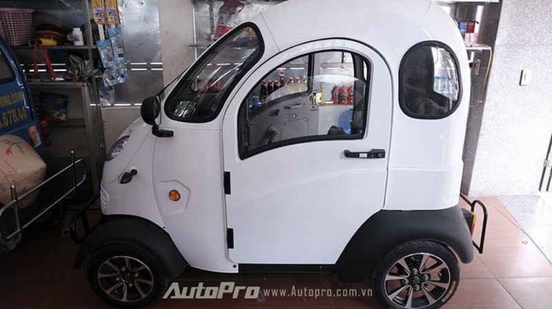 Cận cảnh xe ô tô điện giá 65 triệu ở Việt Nam - ảnh 1