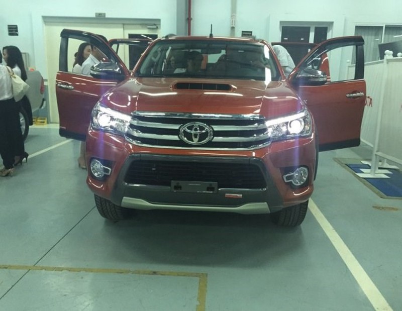 Toyota Hilux mới sắp ra mắt tại Việt Nam? - ảnh 2