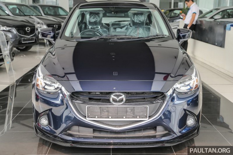 Cận cảnh màu xe mới của Mazda2 và CX-3 - ảnh 1