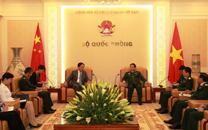 Đại sứ của 4 cường quốc tiếp kiến Đại tướng Ngô Xuân Lịch - ảnh 4