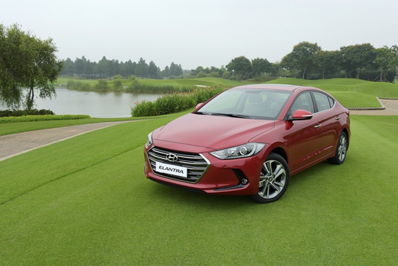 Cận cảnh mẫu xe Hyundai Elantra 2016 vừa ra mắt tại Việt Nam - ảnh 4