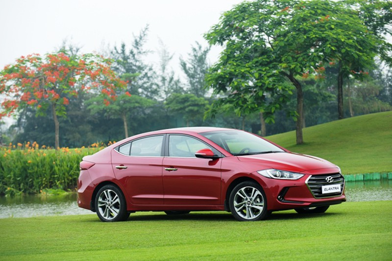 Cận cảnh mẫu xe Hyundai Elantra 2016 vừa ra mắt tại Việt Nam - ảnh 5