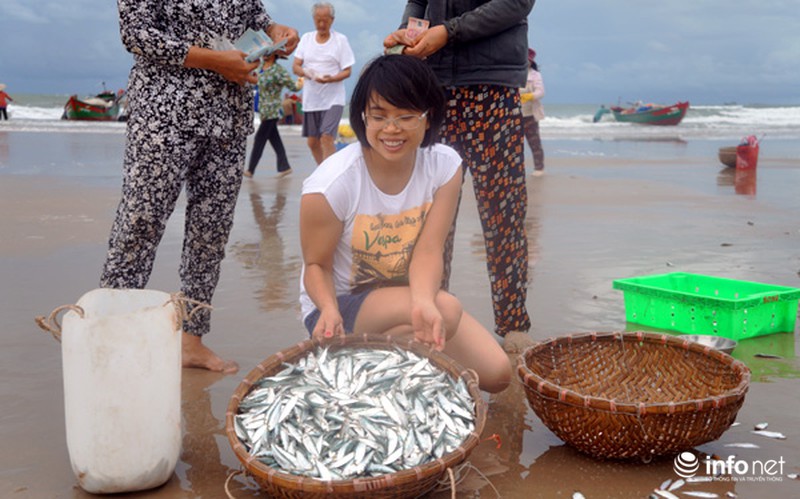 Ngư dân Vũng Tàu nhọc nhằn bám biển mưu sinh - ảnh 14