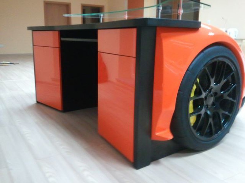 Nội thất “siêu độc đáo” cho người yêu xe Lamborghini và Bugatti - ảnh 6