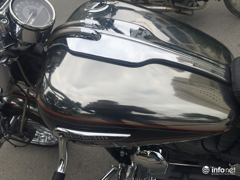 Chi tiết Harley-Davidson Softail CVO Breakout giá 1,4 tỷ tại Hà Nội - ảnh 14