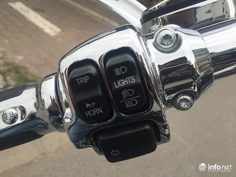 Chi tiết Harley-Davidson Softail CVO Breakout giá 1,4 tỷ tại Hà Nội - ảnh 5