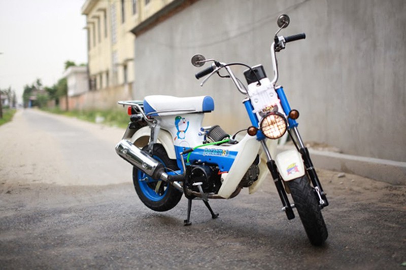Bất ngờ với Honda Chaly phiên bản Doremon 130cc: Nhỏ mà có võ - ảnh 2