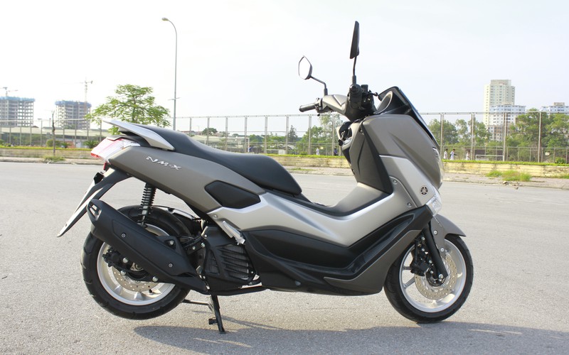 Cận cảnh Yamaha NM-X 155 đối thủ