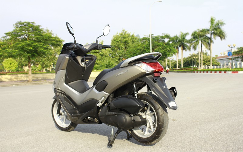 Cận cảnh Yamaha NM-X 155 đối thủ