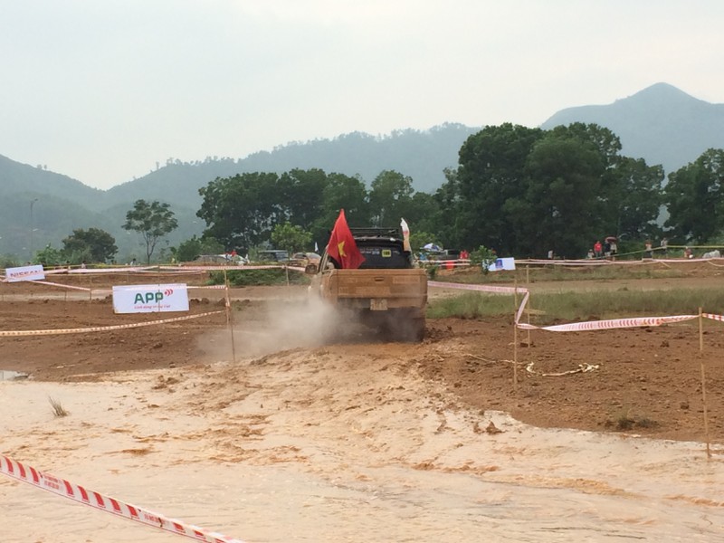 Những hình ảnh ấn tượng tại cuộc đua xe địa hình VOC 2016 - ảnh 11