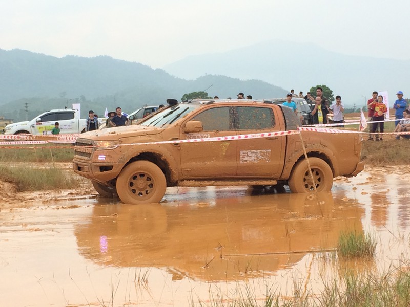 Những hình ảnh ấn tượng tại cuộc đua xe địa hình VOC 2016 - ảnh 15