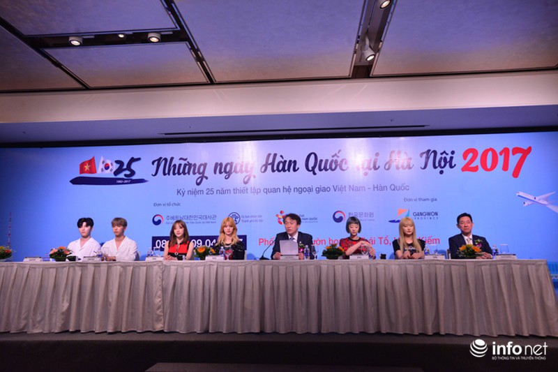 Trải nghiệm trượt tuyết đúng kiểu Hàn Quốc ngay tại Thủ đô Hà Nội - ảnh 1