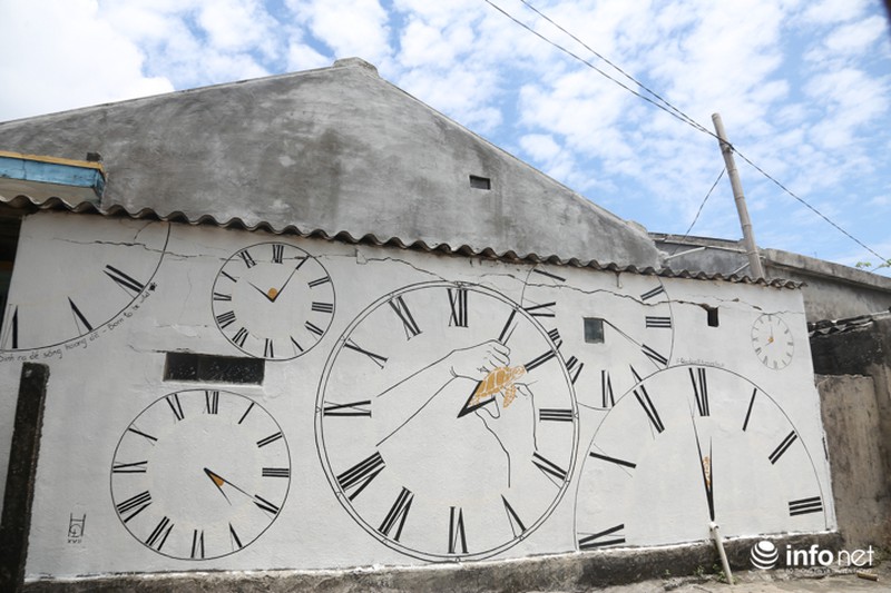 Độc đáo làng bích họa giữa biển khơi - ảnh 3