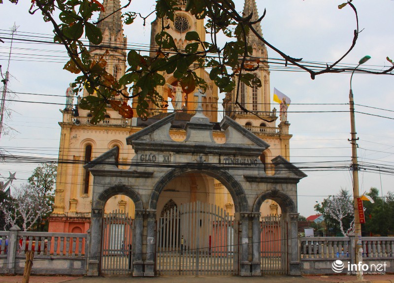 Hà Tĩnh: Rộn ràng trước đêm đón Noel - ảnh 4