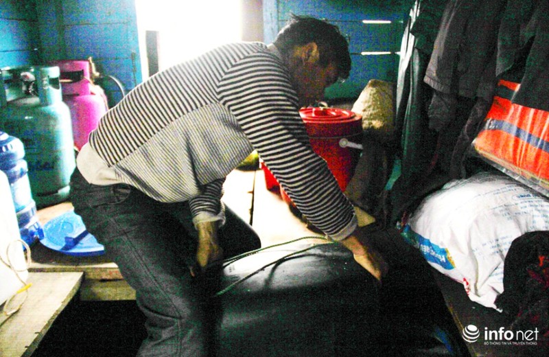 Cảng cá lớn nhất xứ Nghệ trong ngày đầu năm mới - ảnh 9