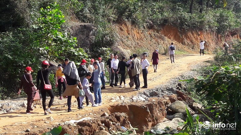 Nghề ‘bán xe ăn dần” dưới chân núi Chùa Hương Tích - ảnh 5