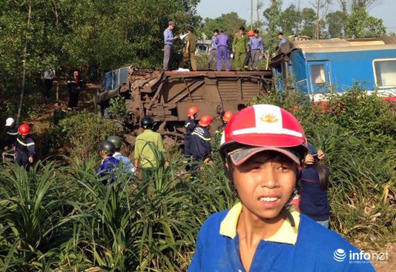 Cập nhật: Tàu hỏa SE2 va chạm xe tải, phó tàu và 2 người chết tại chỗ - ảnh 2