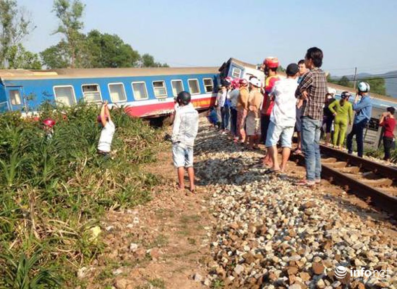 Cập nhật: Tàu hỏa SE2 va chạm xe tải, phó tàu và 2 người chết tại chỗ - ảnh 4