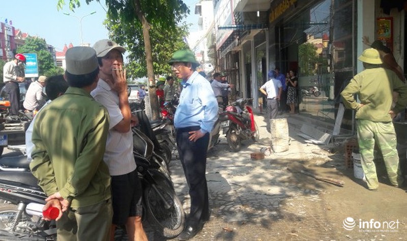 Quảng Bình: Nhiều người tự giác tháo dỡ, đập bỏ cơi nới, trả lại vỉa hè - ảnh 2