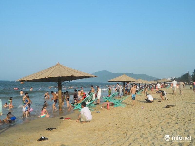 Hà Tĩnh: Các bãi biển, điểm du lịch đồng loạt