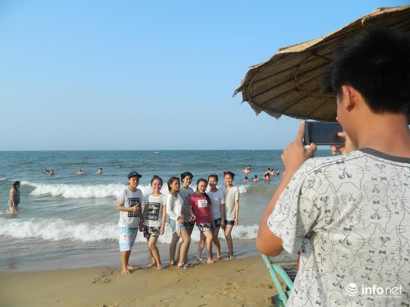 Hà Tĩnh: Các bãi biển, điểm du lịch đồng loạt