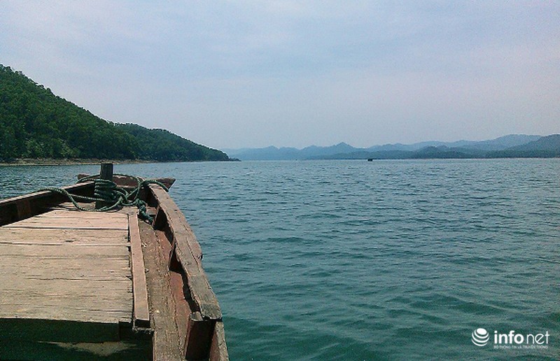 Hồ Kẻ Gỗ: Địa danh du lịch đầy ấn tượng của Hà Tĩnh - ảnh 2