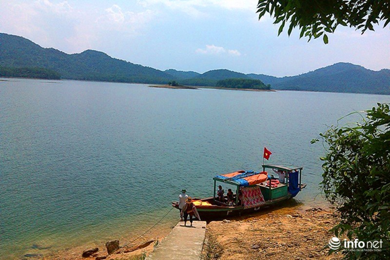 Hồ Kẻ Gỗ: Địa danh du lịch đầy ấn tượng của Hà Tĩnh - ảnh 3