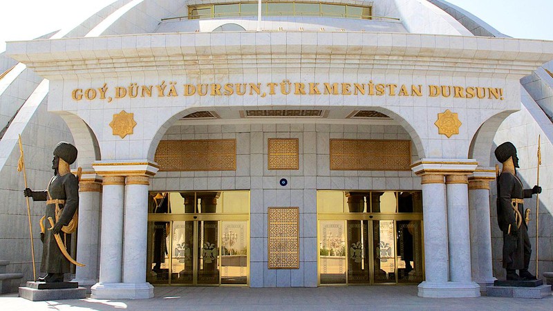 Ngây ngất với Thành phố cẩm thạch Ashgabat - ảnh 10