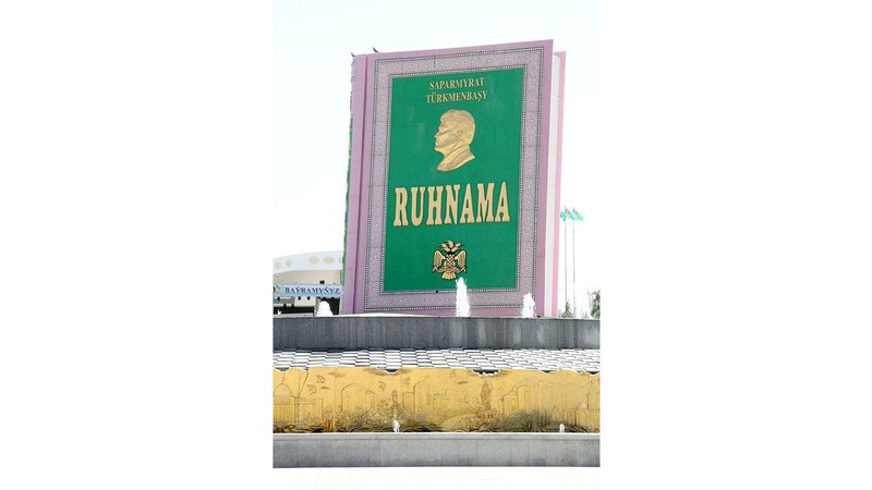 Ngây ngất với Thành phố cẩm thạch Ashgabat - ảnh 7