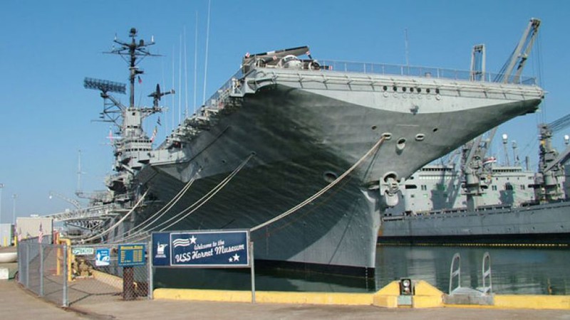 Sức mạnh hải quân Mỹ qua di tích 10 tàu chiến khồng lồ - ảnh 1