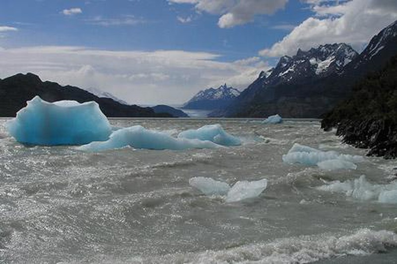 7 hồ nước màu sắc