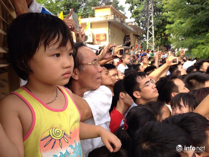 Toàn cảnh: Diễu binh, diễu hành mừng Quốc khánh trên đường phố Hà Nội - ảnh 18