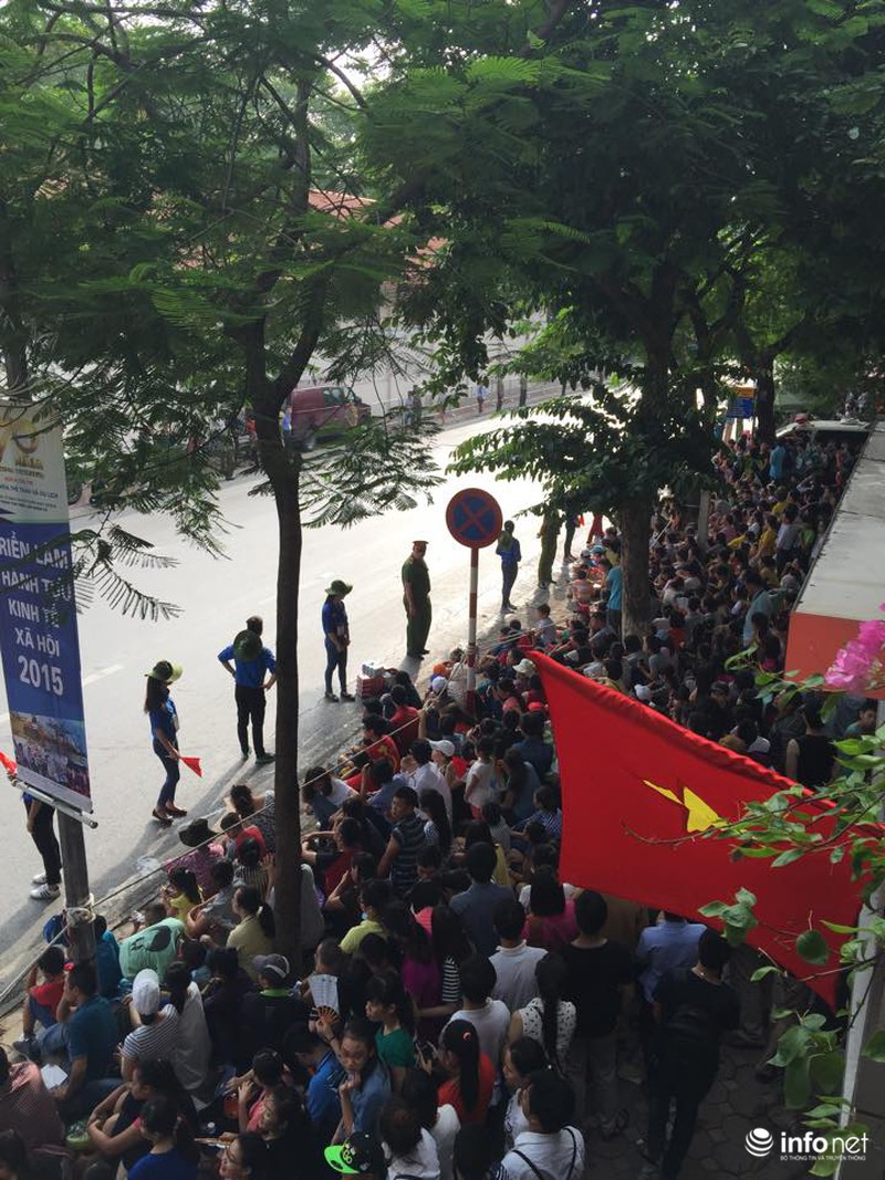 Toàn cảnh: Diễu binh, diễu hành mừng Quốc khánh trên đường phố Hà Nội - ảnh 28