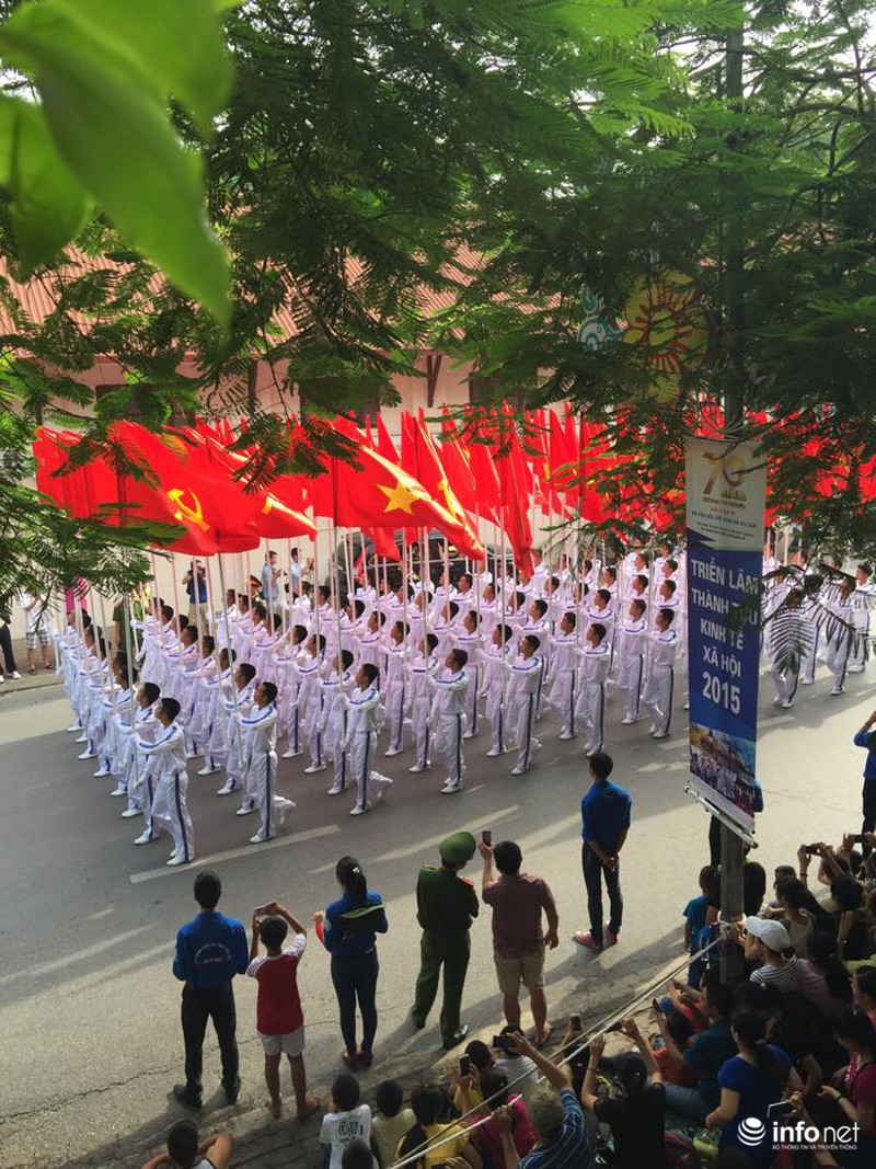 Toàn cảnh: Diễu binh, diễu hành mừng Quốc khánh trên đường phố Hà Nội - ảnh 29