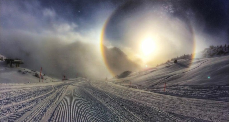 Những hiện tượng lạ của mặt trời xảy ra như phép màu - ảnh 1