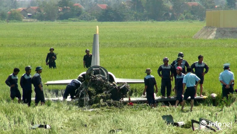 Ảnh hiện trường vụ máy bay rơi ở Phú Yên - ảnh 2