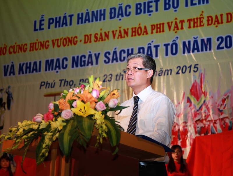 Chính thức phát hành Bộ tem về tín ngưỡng thờ cúng Hùng Vương - ảnh 1