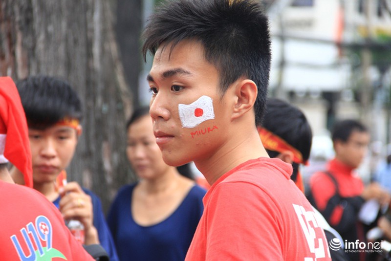 TP.HCM: Người hâm mộ hướng về “chảo lửa” Mỹ Đình - ảnh 5