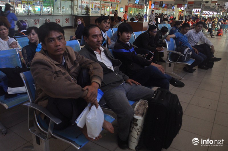 Vé xe tết tại TP.HCM: “Đảm bảo người dân có xe về quê” - ảnh 2