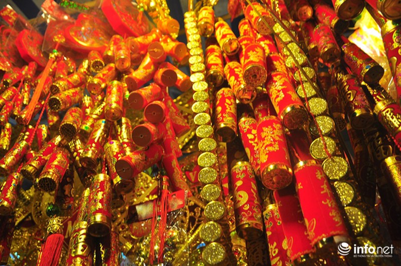Phố người Hoa rực rỡ đồ trang trí Tết - ảnh 7