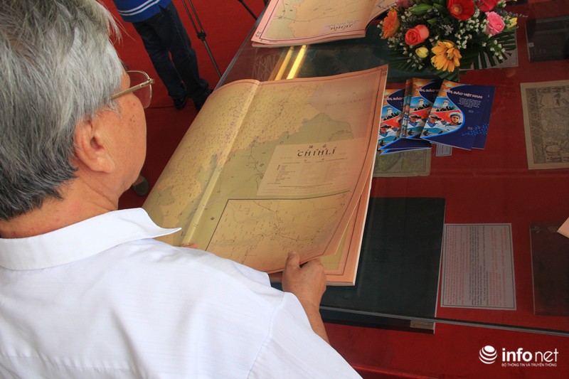 Khai mạc triển lãm bản đồ về Hoàng Sa và Trường Sa tại TP. Nha Trang - ảnh 12