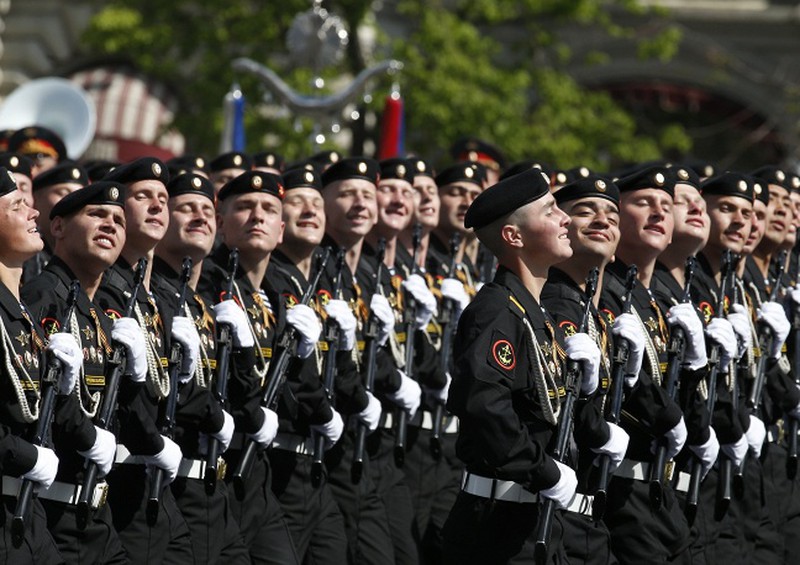 [Ảnh] Toàn cảnh vũ khí quân đội Nga tổng duyệt mừng Ngày chiến thắng 9/5 - ảnh 4